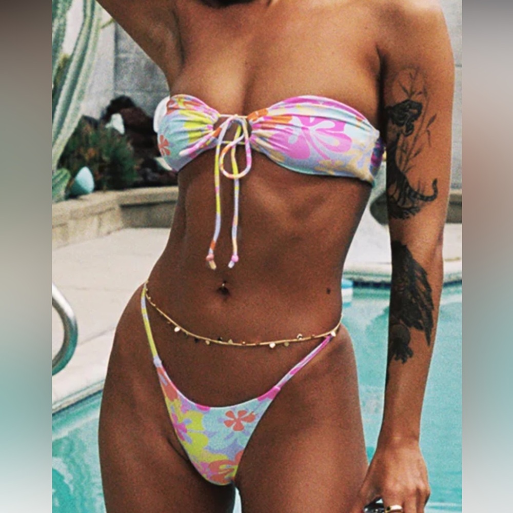 Princess Polly Maisy Bikini - Picture 2 of 12